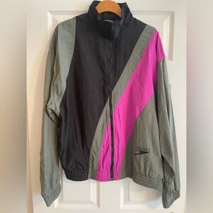 Speedo Women's retro Tri-Tone windbreaker jacket - Black, Pink & Green